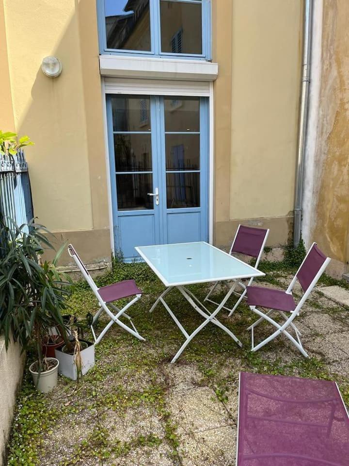 Maison Proche Du Chateau Versailles Exterior photo